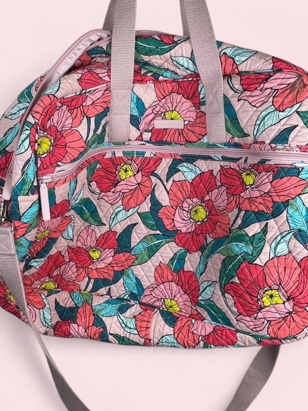 Vera Bradley vintage Coral vintage Glenna Floral Quilted Travel Bag
